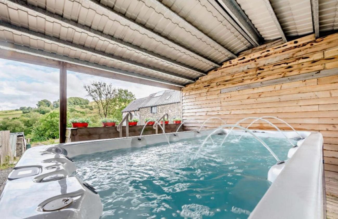Вилла Finest Retreats - The Welsh Barn Аберистуит Экстерьер фото