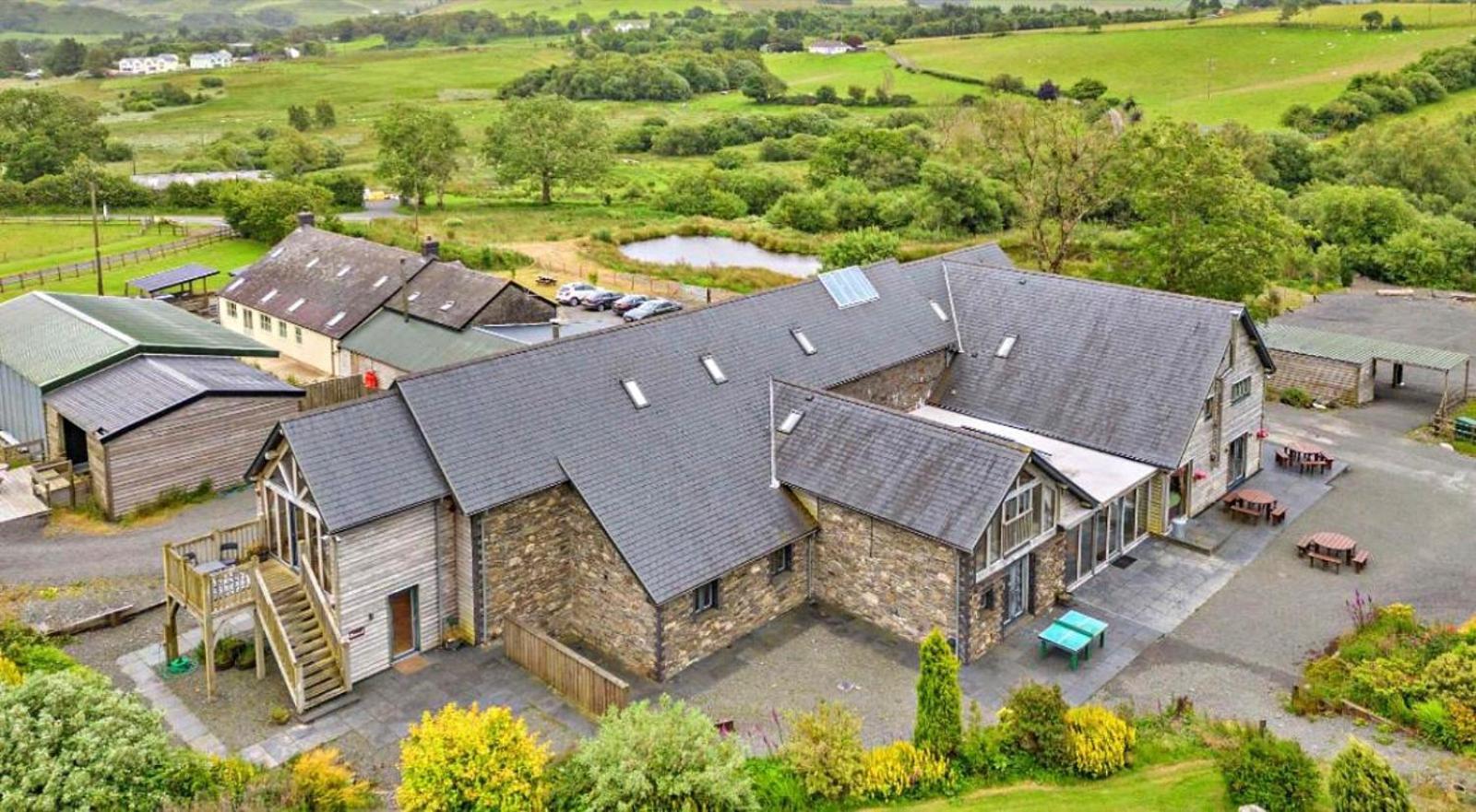 Вилла Finest Retreats - The Welsh Barn Аберистуит Экстерьер фото